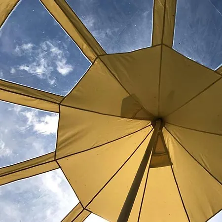 Luxury Stargazing Glamping - Seren Aur With Hot Tub Llanidloes Exterior photo