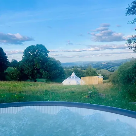 Luxury Stargazing Glamping - Seren Aur With Hot Tub Llanidloes Exterior photo